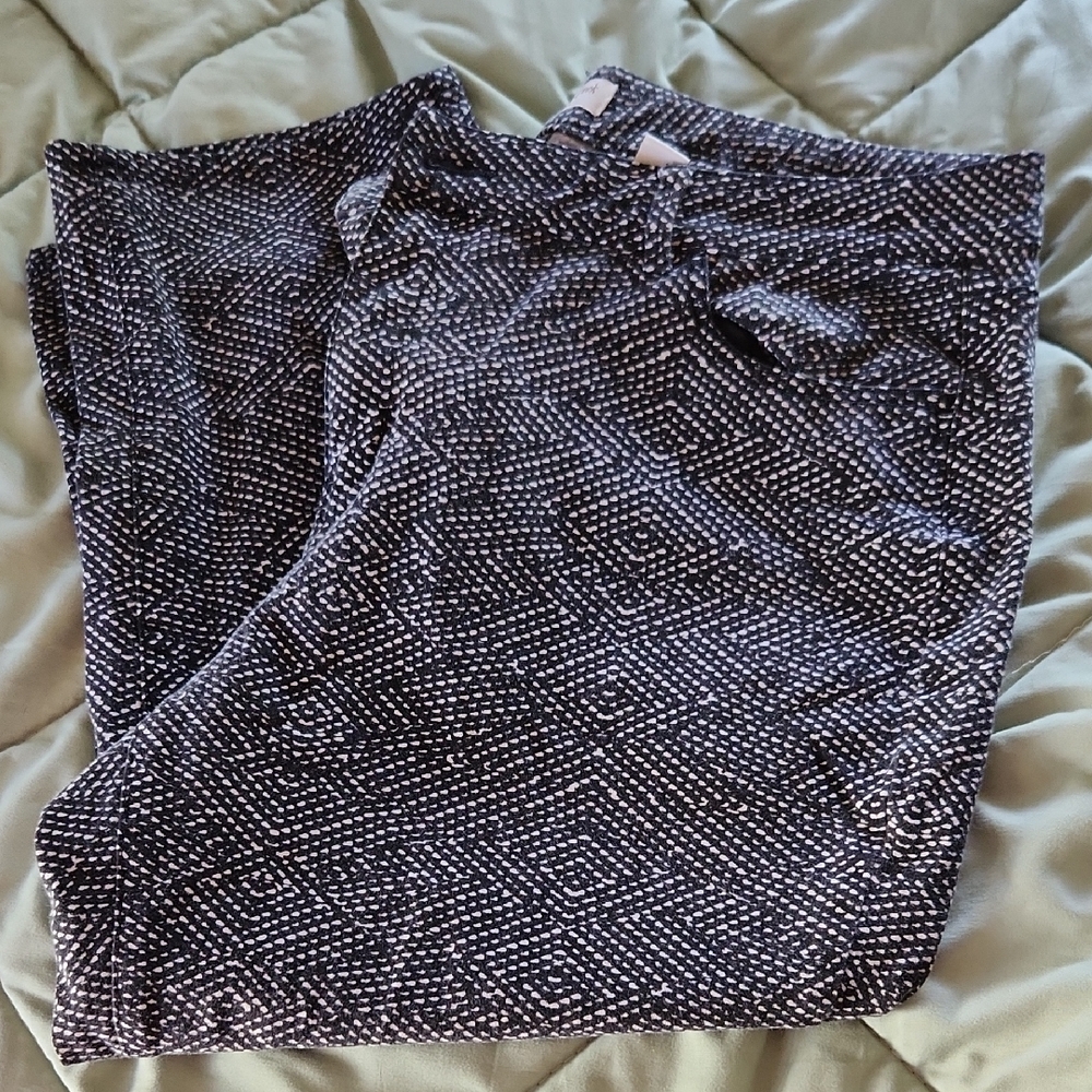 Coldwater Creek Monochrome Textured Capris